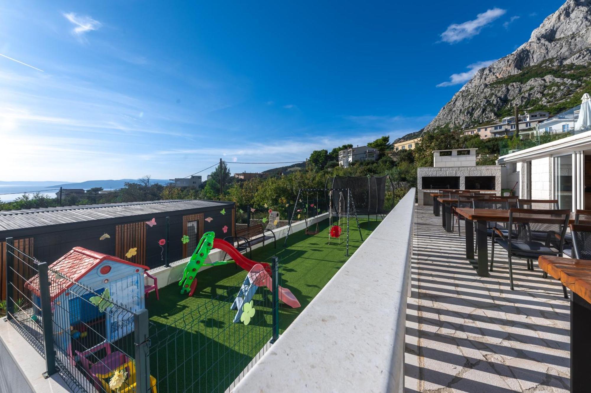 Villa Hills Макарска Экстерьер фото